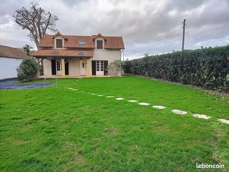maison 114 m² 1540 le m² avec hangar dépendance et photovoltaïque plus terrain 7629 m²