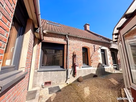 maison 8 pièces 145 m²