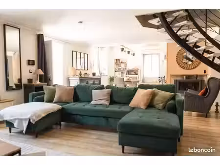 maison 5 pièces 168 m²