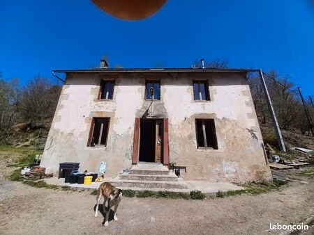 corps de ferme plus ha de terrain