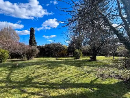 terrain à bâtir 620 m²