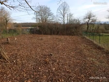 vends terrain constructible