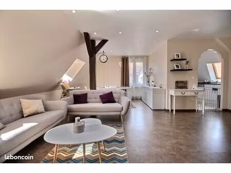 duplex 4 pièces 82 m²