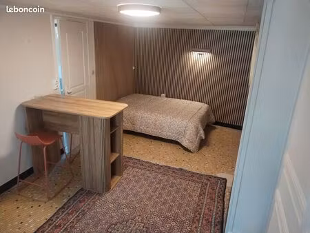 studio meublé à l'aigle  sans agence  libre de suite