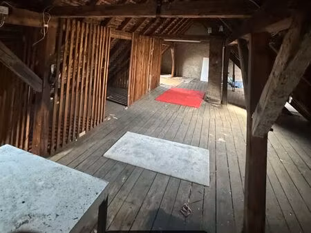 combles à aménager avec toiture neuve