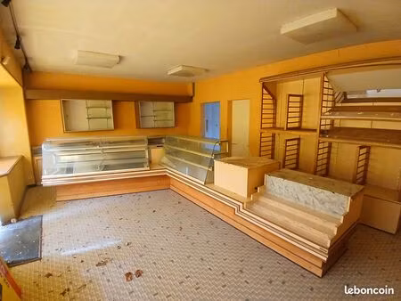 local commercial 37 m² noyal muzillac