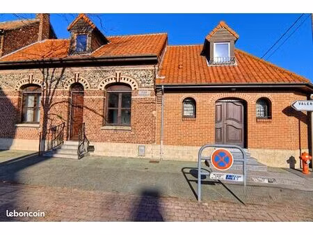 maison à vendre ou à louer 290m²