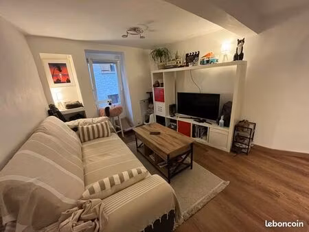 location maison saint genis