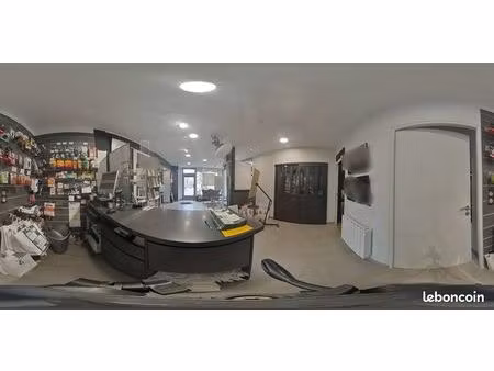 local commercial 50 m²