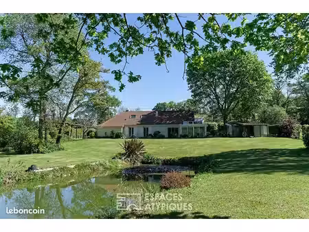 propriété 6 pièces 148 m²