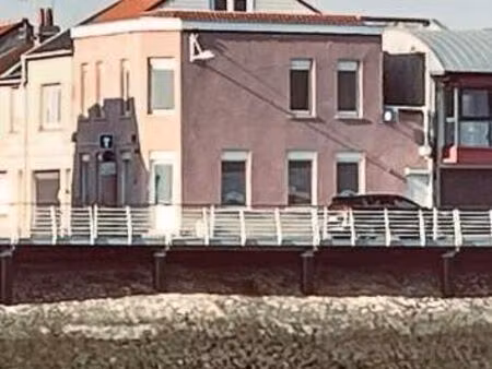 immeuble 130 m² grand fort philippe