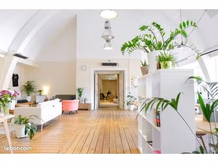 bureaux 500 m² vannes