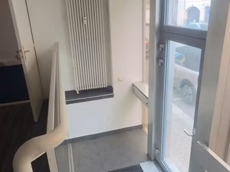 local commercial / professionnel 100 m² – mulhouse centre