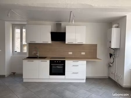 maison de 3 chambres à louer