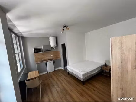 studio dans résidence étudiante