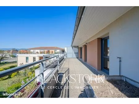 appartement 3 pièces 77 m²