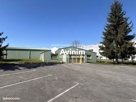 local 1550 m² héricourt