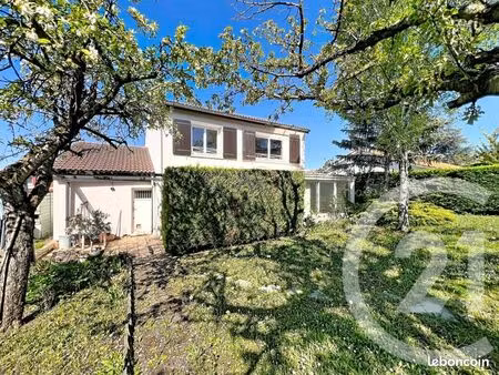 maison 5 pièces 109 m²