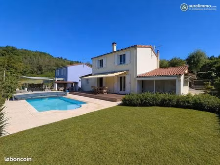 maison 6 pièces 106 m²