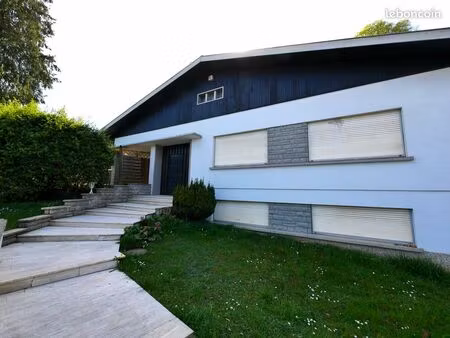 belle maison au calme à pfastatt
