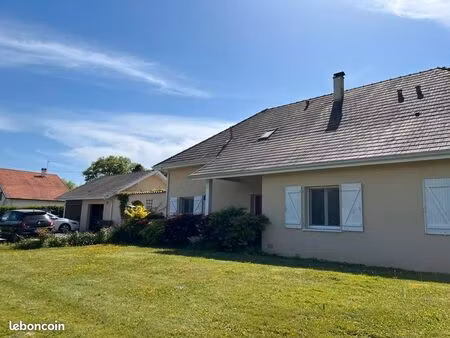 maison 6 pièces 163 m²