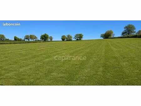 terrain 3 600 m² saint emiland