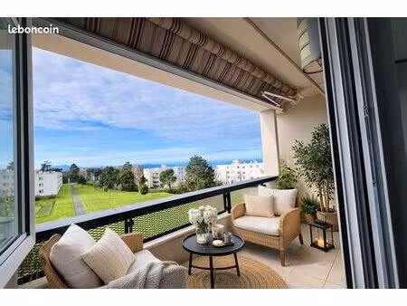 biarritz petricot t3 balcon vue ocean et montagne parking et cave