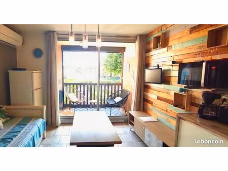 studio canet piscine clim parking