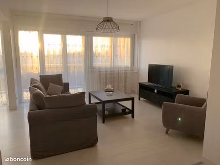 apparemment 4 pièce