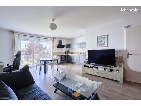 appartement 3 pièces 66 m²