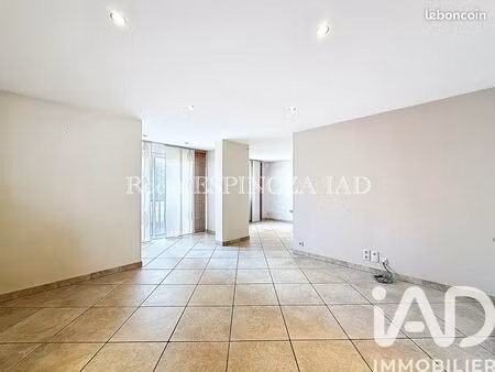 appartement 3 pièces 69 m²