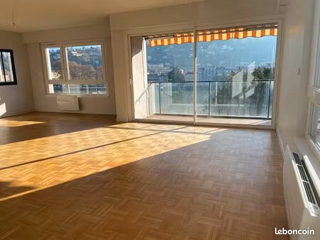 appartement 5 pièces 112 m²