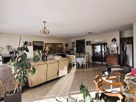 appartement 7 pièces 115 m²