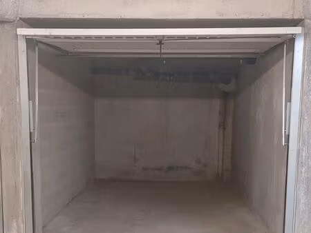 vends garage / box