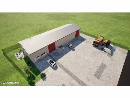 ? local professionnel à louer – 240 m² + terrain clôturé – barinque / escoubès