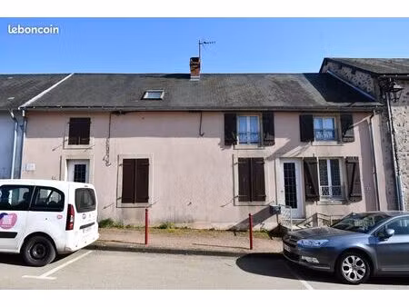 propriété 6 pièces 145 m²