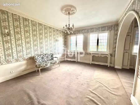 maison 6 pièces 106 m²