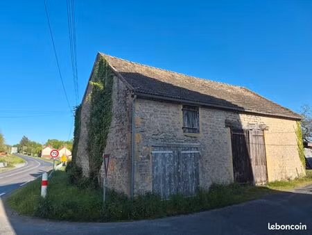 maison / grange bord de loire