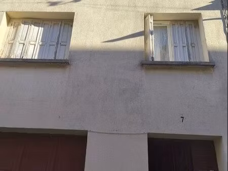 immeuble 8 pièces 185 m²