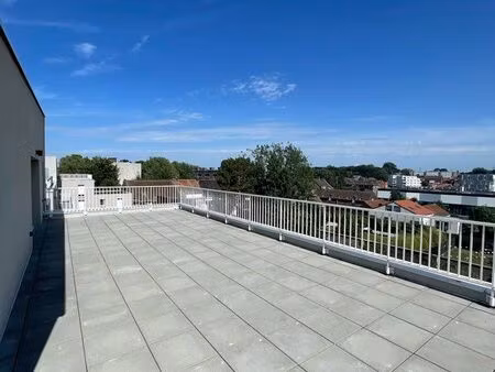 t4 récent 80m² + terrasse 59m² + 2 garages – lys