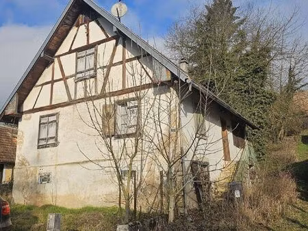 maison individuelle  à rénover à 30 min de la frontière suisse