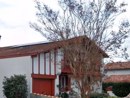 couple de retraités et amis vendent leur bien en viager occupé sur deux têtes bouquet de 4