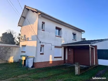 maison 6 pièces 90 m²