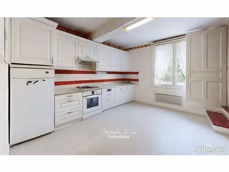 maison 2 chambres 87 m2 avec extérieur