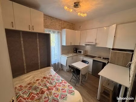 location meublé propre royat 15m2 bien situé