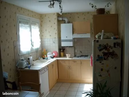 f3 70.4 m² libre au 15/05/2026