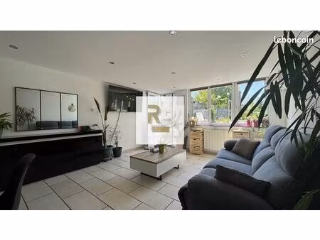 maison de ville 6 pièces 105 m²