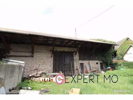 grange 1 pièce 150 m²