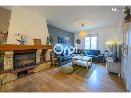 maison 5 pièces 105 m²