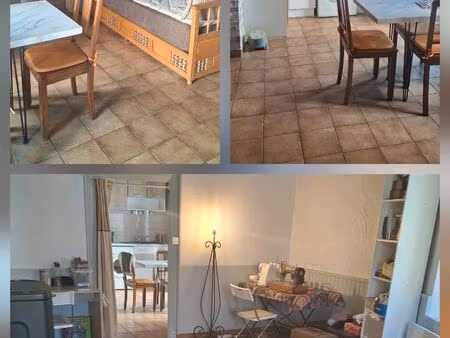 maison pierres dorées